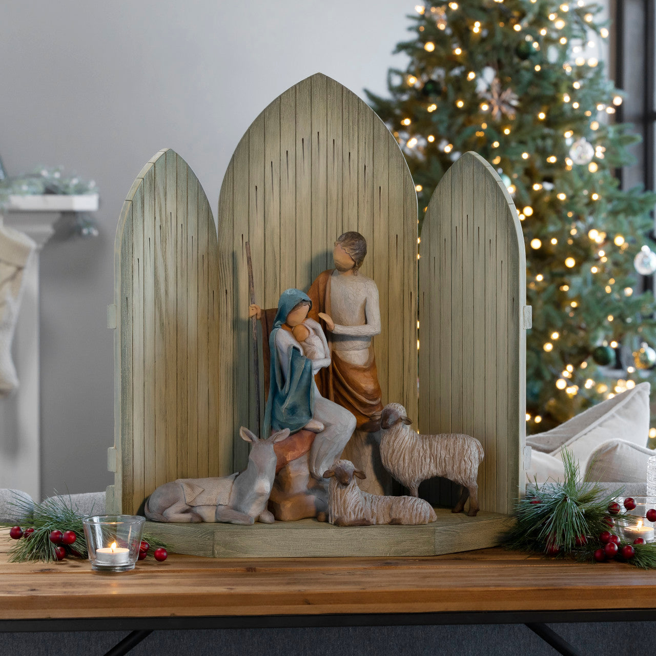 The Christmas Story Complete Large-scale 6-piece Nativity Set
