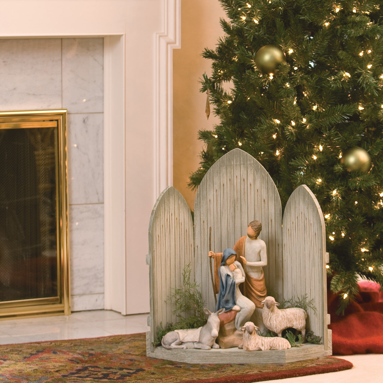 The Christmas Story Complete Large-scale 6-piece Nativity Set